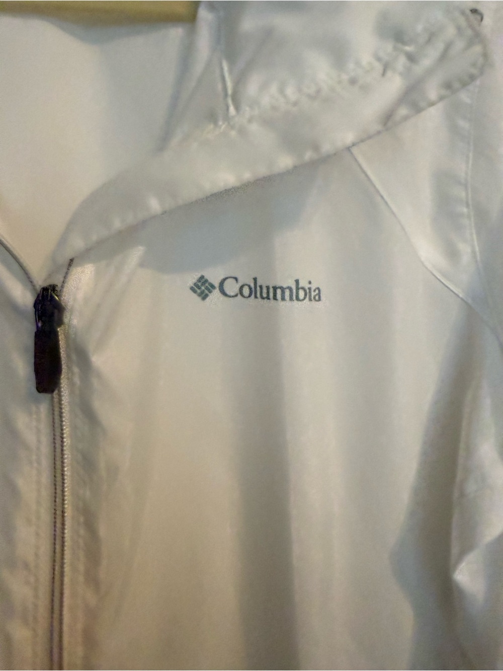 Columbia Rain Jacket - Picture 3 of 4